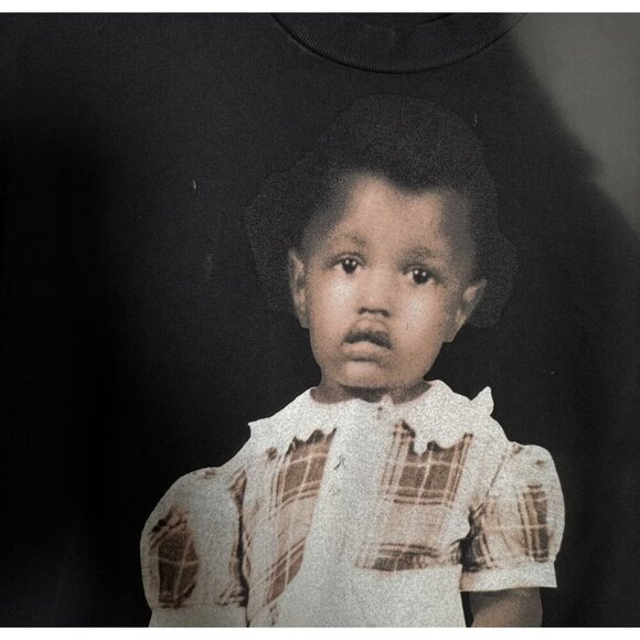 Kayne West Donda Chicago Listening Event House mens t-shirt Layered Medium - Picture 7 of 8